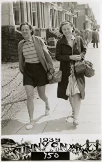 Walks Gallery: Two women walking down a London Street - Summer