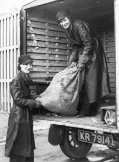 Women on war work