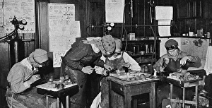Women welders at work, WW1