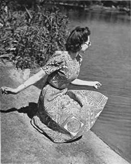 Walpole Gallery: Womens fashion, 1940