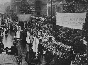 Deputation Collection: Womens Right-to-Serve march, 1915
