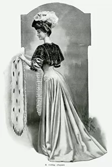 Womans Collection: Womens visiting outfit 1905