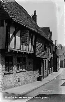 Midhurst Prints: Wool Cottage on Wool Lane