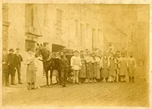 Haulage Prints: Workers with delivery cart, Brighton, Sussex