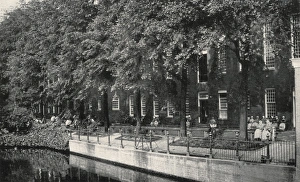Nieuwe Collection: Workhouse inmates on Nieuwe Prinsengracht, Amsterdam