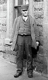 Labourer Collection: Workman, Burnley, Lancashire, early 1900s