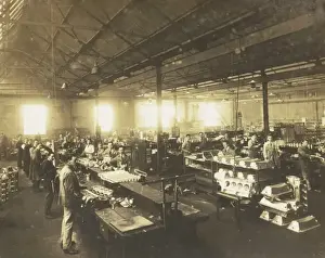 Workshop during the assembly of Lion engines