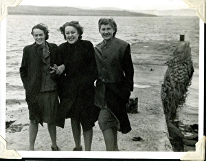 Images Dated 12th July 2016: Three WRNS colleagues, Lyness, Isle of Hoy, Orkney, WW2