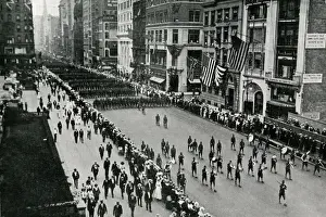 Parading Prints: WW1 - American troops parade in New York