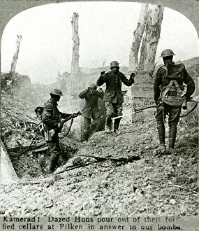 WW1 - Dazed German soldiers surrendering