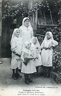WW1 - A group of young girls collecting for wounded soldiers WW1 - A group of young girls collecting for wounded soldiers