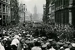 Citizens Prints: WW1 - US Military marching through London, 1917