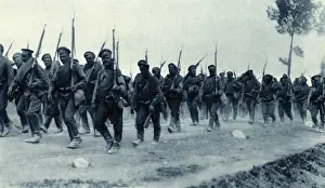 Weaponry Prints: WW1 - Russian Infantry on the march in Poland, 1915