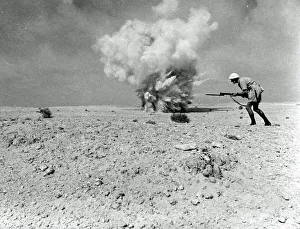 Shell Collection: WW2 - British infantryman in desert fatigues