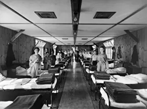 Evacuation Prints: WW2 - Evacuation
