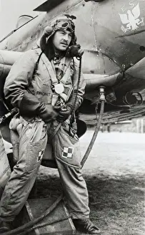 Crew Prints: WW2 Fighter Air Ace Mike Kolendorski of 71 Eagle Squadron