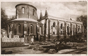 Images Dated 19th August 2016: WW2 - London under fire - The Temple Church damaged