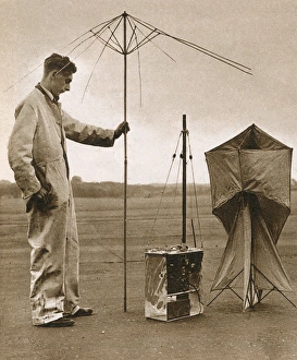 Images Dated 8th March 2016: WW2 radio set from a captured Heinkel III plane