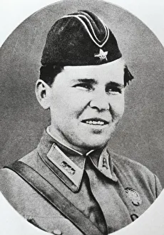 Aircrew Gallery: WW2 Russian Woman Fighter Air Ace Polina Ossipenko