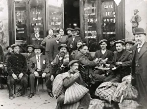 WWI: Belgian refeugees who became field workers, Paris