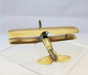Images Dated 25th July 2012: WWI biplane with a bullet fuselage