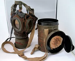 WWI German gas mask, c 1918, in its original metal containe