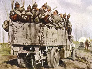 Wwi / German Troops / Lorry