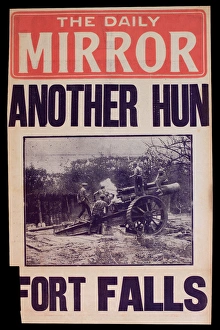 Images Dated 10th February 2014: WWI News Vendors Stand Poster