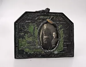 Images Dated 21st November 2011: WWI photo frame showing the Eastern Front