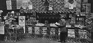 Agents Gallery: Wymans book stall at Paddington Station, 1915