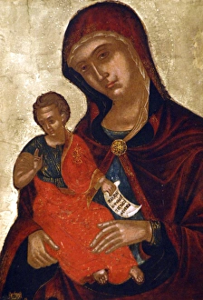 XVIth century icon depicting the Madonna and Child. Francisc