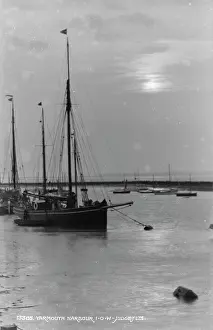 Overcast Prints: Yarmouth Harbour