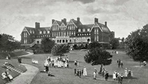 Staff Collection: Yarrow Home for Convalescent Children, Broadstairs, Kent