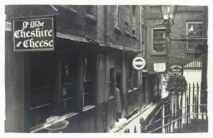 Ye Olde Cheshire Cheese Pub, Fleet Street, London