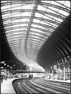 1960 Collection: York Railway Station