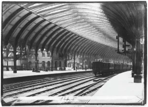 Frith Prints: York Station / Frith 2