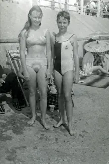 Thought Prints: Young Girls at the Seaside, Thought to be at Cowes, Isle of