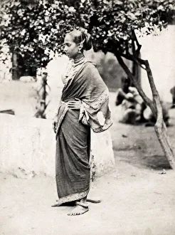 Dres Prints: Young Indian woman, sari