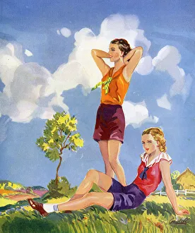 Images Dated 29th March 2018: Two young ladies out for a countryside walk