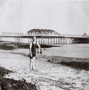 Images Dated 23rd January 2017: Young man on the beach, Brighton, Sussex