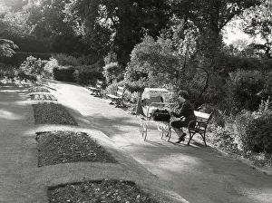 Admire Prints: YOUNG MOTHER WITH PRAM