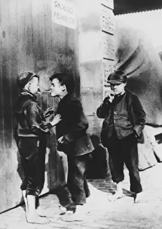 Young smokers 1901