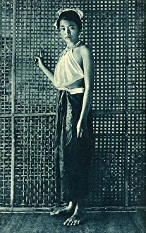 Loose Collection: Young woman at home, Vietnam (Annam)
