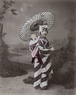 Nanny Prints: Young woman or nurse / nanny carrying a baby, Japan