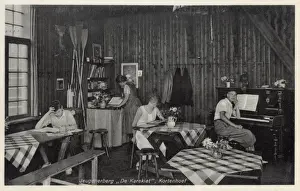 Warbler Prints: Youth hostel The Warbler, Kortenhoef, Netherlands