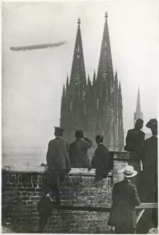 Zeppelin Collection: Zeppelin over Cologne