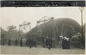Grounded Prints: The Zeppelin L49 on the ground