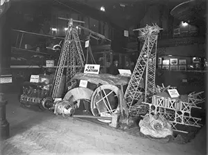 Zeppelin parts at Lady Droghedas Official Air Services Exhi