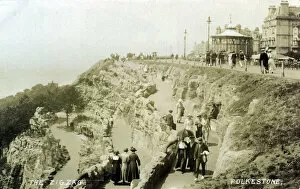 Images Dated 26th March 2020: The Zig Zag Path, Folkestone, North Downs, Kent, England. Date: 1910s