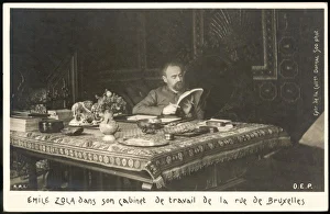 Zola Collection: Zola / Dornac Photo